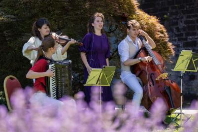 Kommen und Gehen: Festival der Sechsstdte beginnt im August